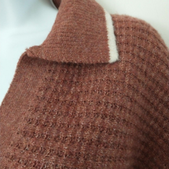 SO cropped waffle sweater.  Junior size Large.  NWT! - Picture 4 of 8